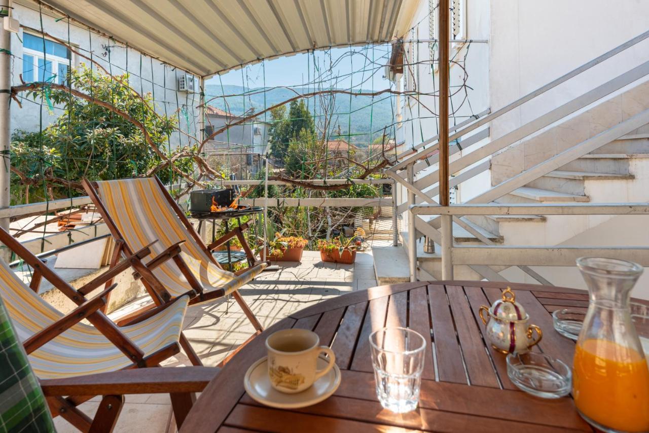 Apartments By The Sea Jelsa, Hvar - 11319 Jelsa  Zewnętrze zdjęcie